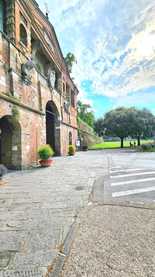 Lucca Walls Dream - Air Cond - Wi-Fi - Panoramic In Front Of The Historical Walls - Экстерьер фото